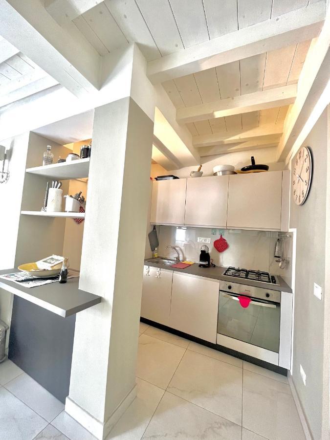 La Casa Di Angelica Apartment เลวานโต ภายนอก รูปภาพ